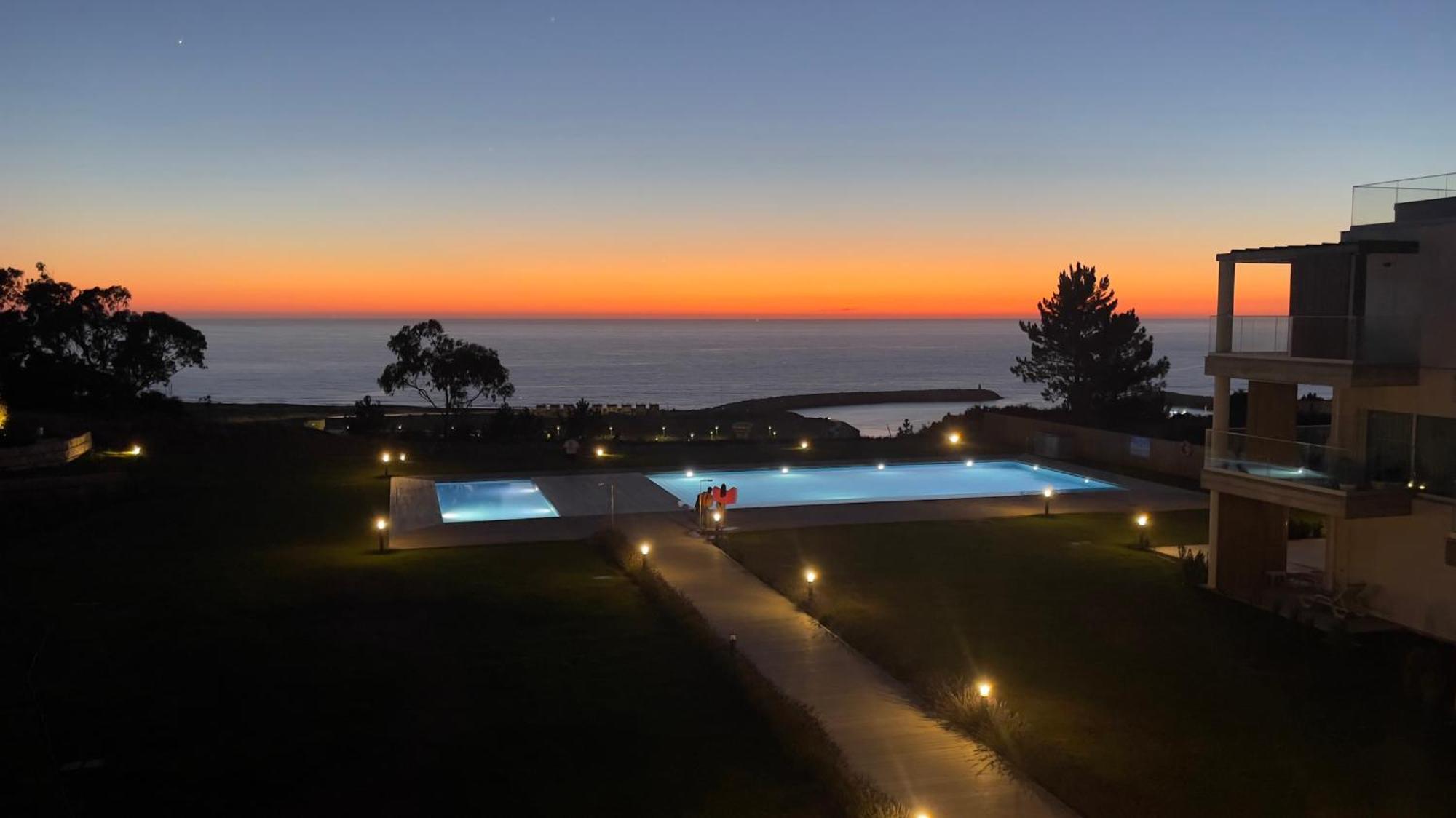 Mar A Vista - Condominium With Pool, Gym And Sea Views Ναζαρέ Εξωτερικό φωτογραφία